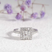 White Diamond Square Ring D1.00ct, d0.466, 18K GIA